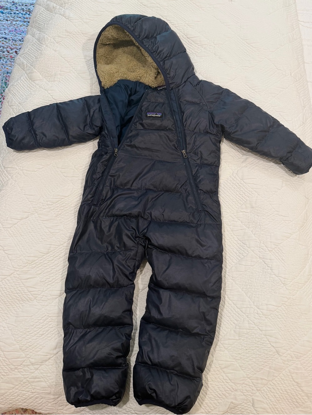 Patagonia Infant Hi-Loft Down Swearer Bunting, New Navy